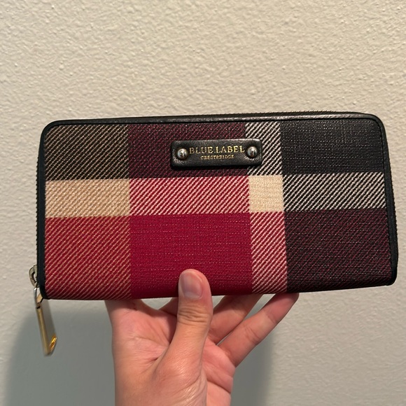 blue label crestbridge Handbags - Blue Label Crestbridge Long Zip Around Wallet